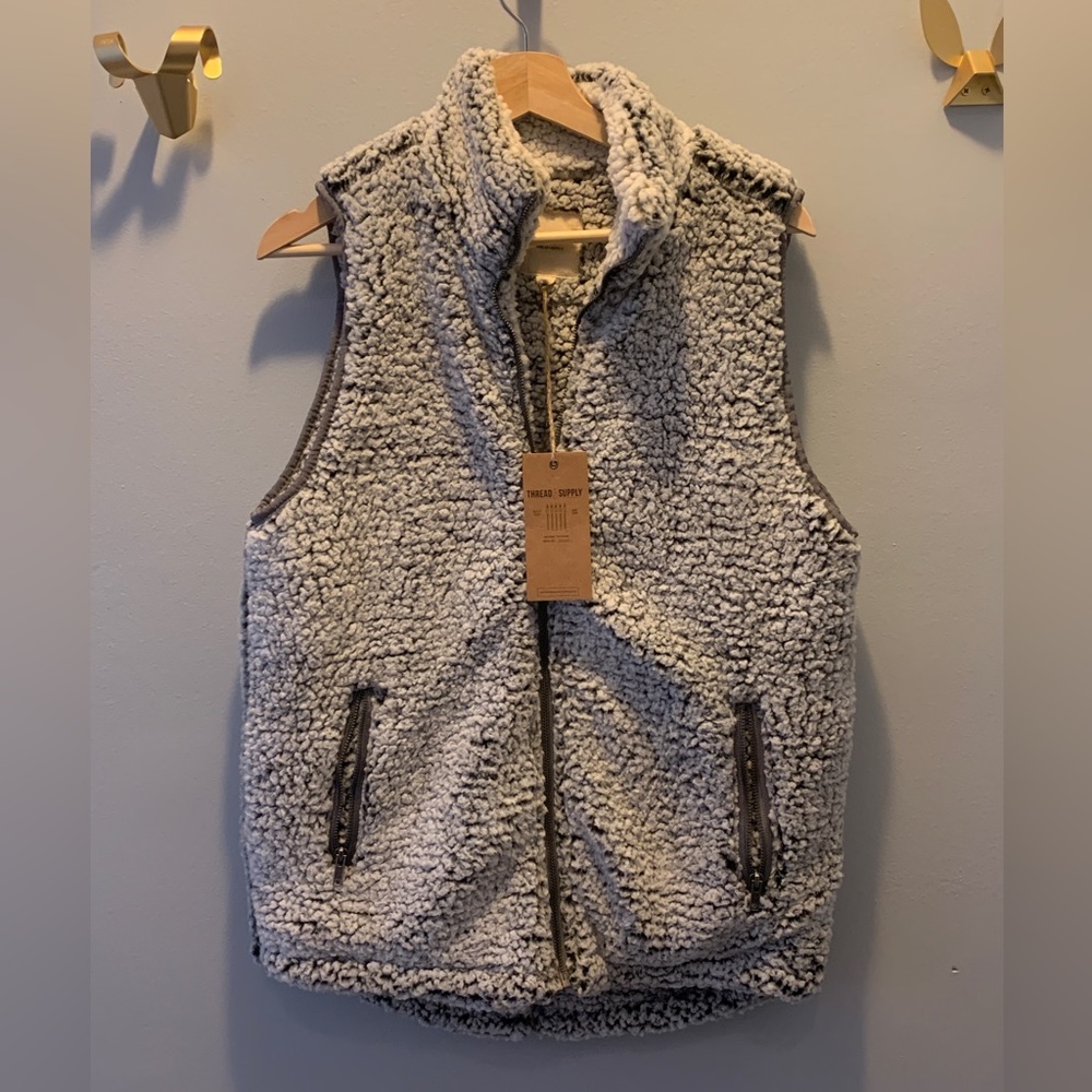 Sherpa vest, NWT